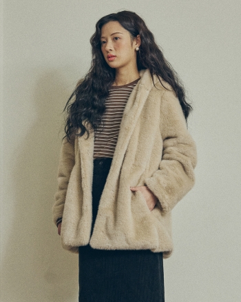 [단독] 고급이 퍼 후드 하프 코트 (3COL)