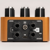 Universal Audio UAFX Woodrow '55 Instrument Amplifier 유니버셜 오디오 이펙트 페달