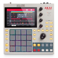 Akai Professional MPC One Retro