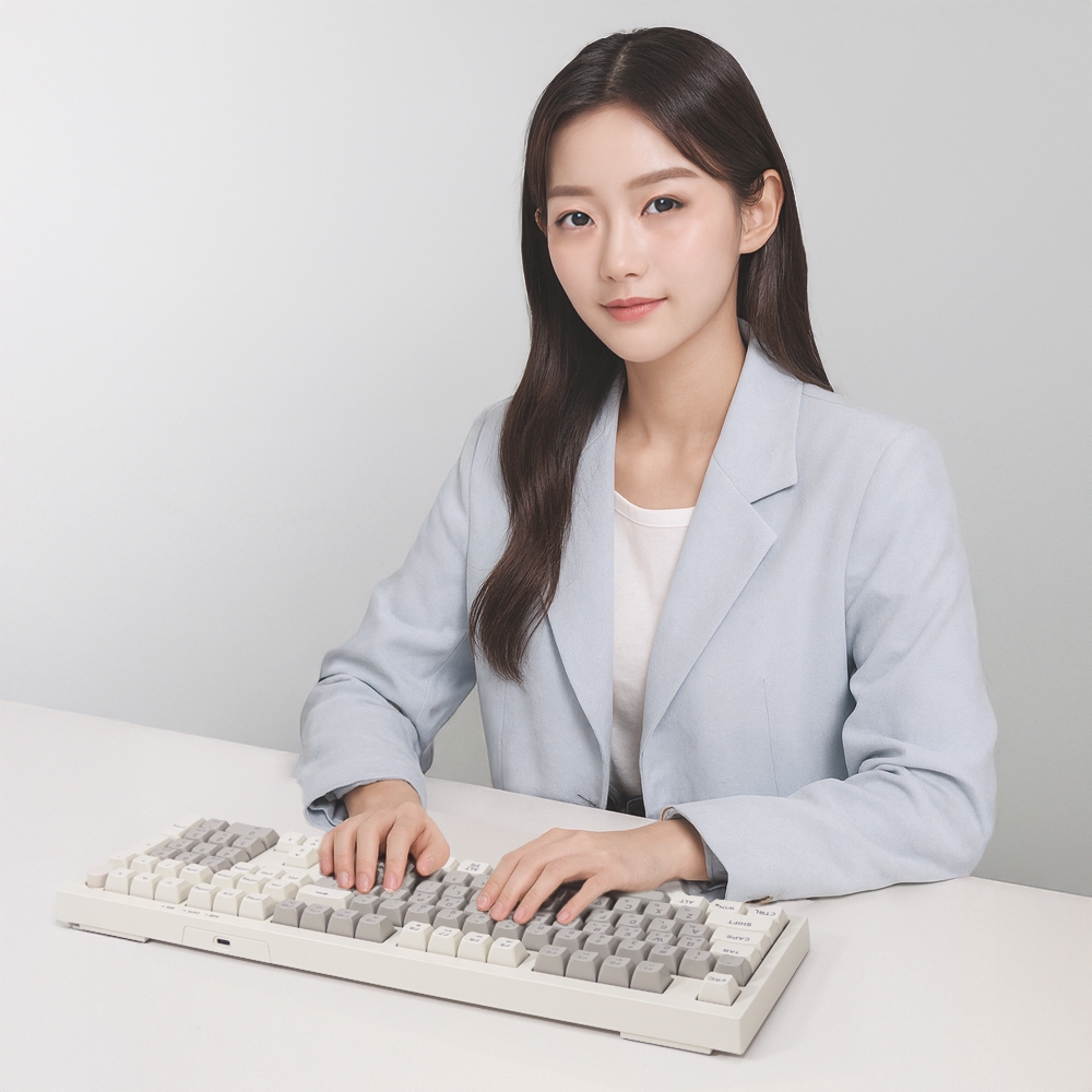 긱스타 GK02 저소음 키보드 사무용 게임용 USB-C 멤브레인