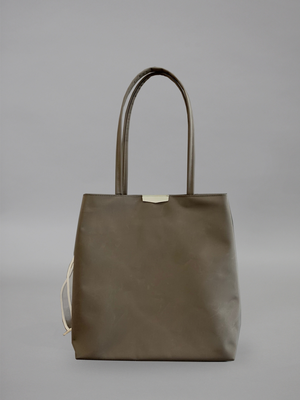 [REFURB리퍼브] Mennis M Cocoa 메니스 M 코코아