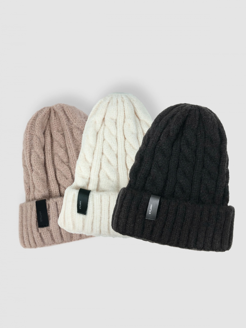Wool Blend Cable Knit Beanie 울 블랜드 꽈배기 니트 비니