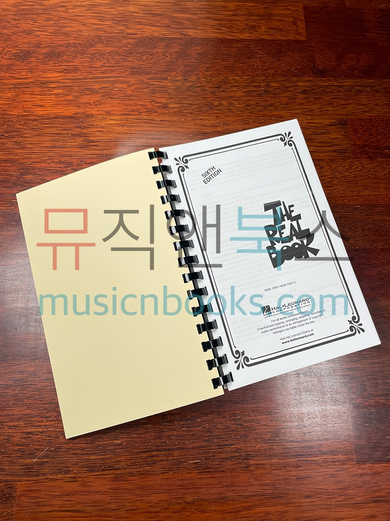 재즈 리얼북 1권 C키 미니 에디션 [00240292] Hal Leonard 정식수입