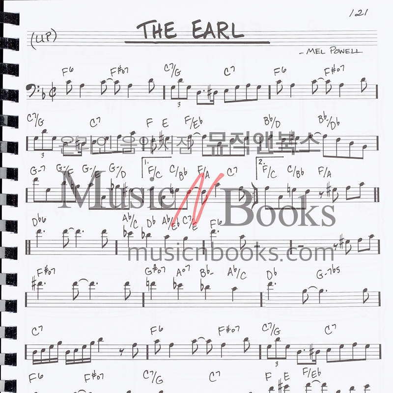 재즈 리얼북 낮은음자리표 4권 The Real Book Bass Clef Volume 4 [00103350]