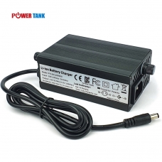 파워탱크 리튬이온 12.6V 10A 5.5파이단자 파워뱅크 전용 충전기