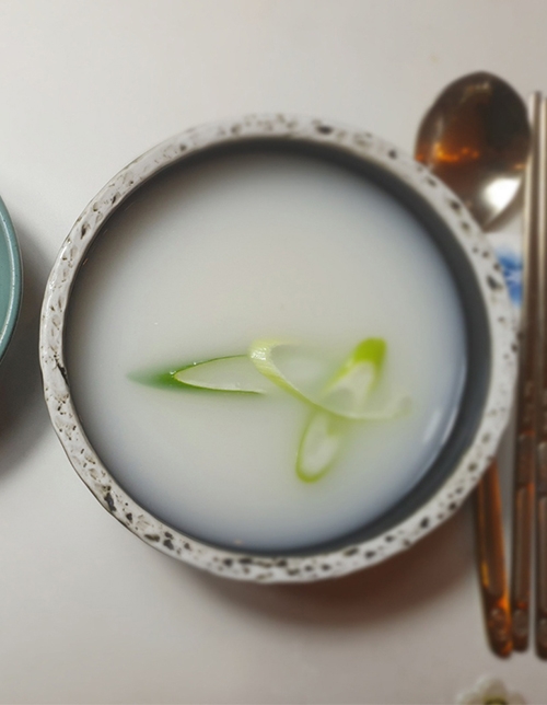 [천암푸드]직접 끓인 한우사골 곰탕상온보관 1년500g/1팩