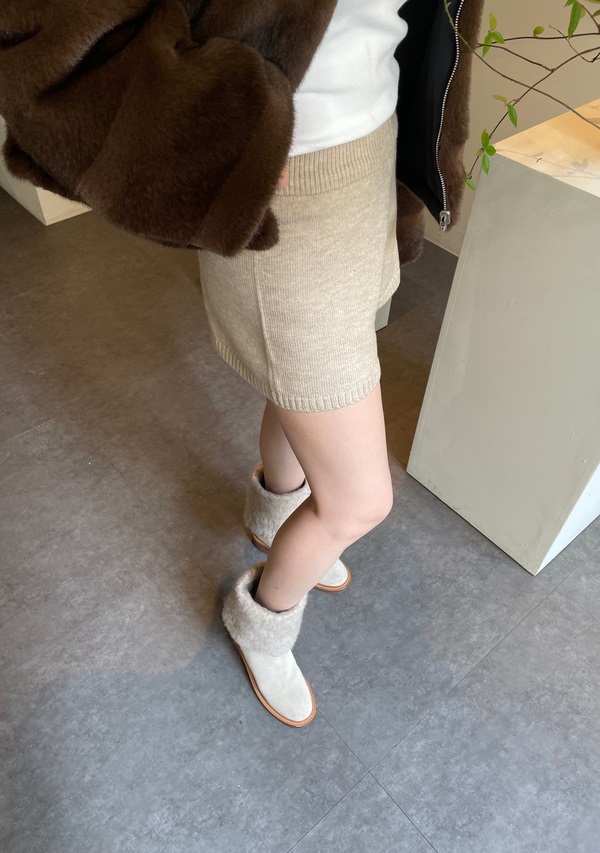 Wool Knit Shorts [베이지/브라운]