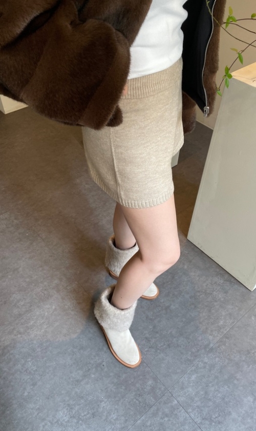 Wool Knit Shorts [베이지/브라운]