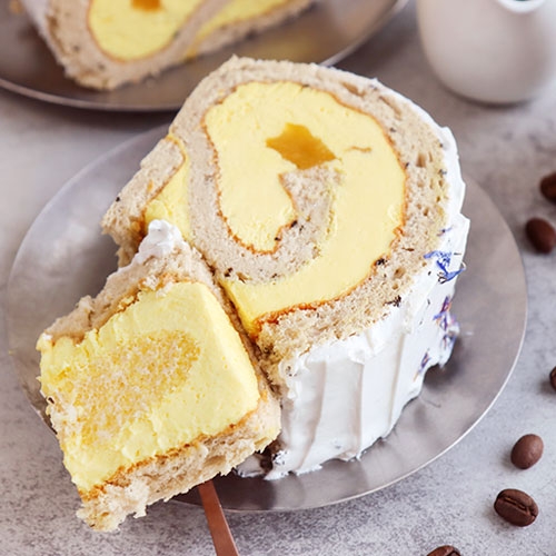 복숭아 얼그레이 롤케이크