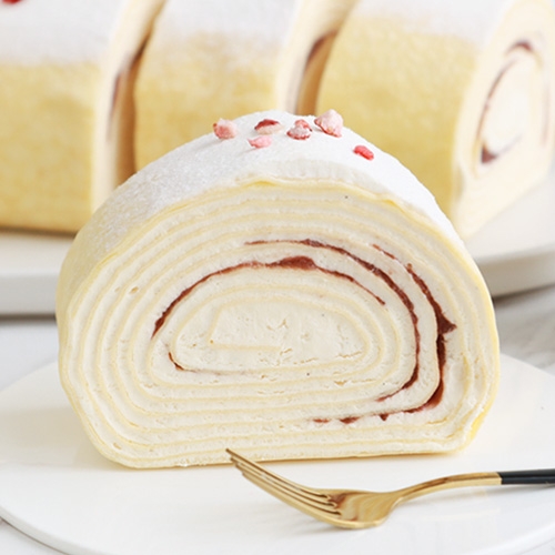 딸기 롤 크레이프 케이크