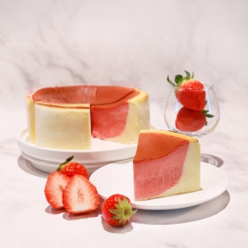딸기바스크치즈케이크