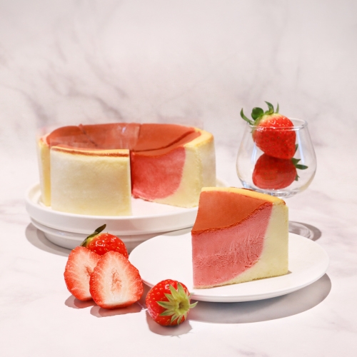 딸기바스크치즈케이크