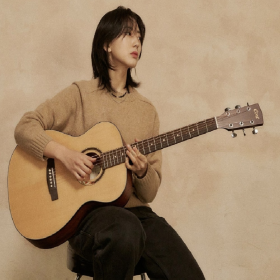 콜트 아리움 Arium 예쁜 통기타 입문용 여성용