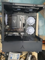 Ryzen5-5600 RTX4060 16GB 1TB SSD 배그 및 기타 고사양 게임 추천