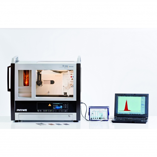 X-ray energy spectroscopy - calibration of the X-ray energy detector