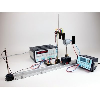 Acoustic Doppler effect with universal counter