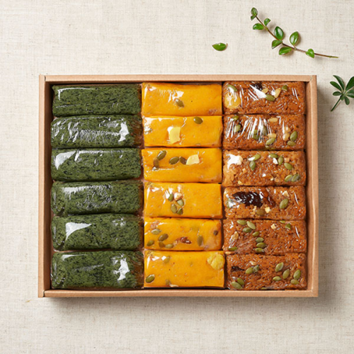 [작심밀도]대통령표창 대월떡집 떡선물세트 3호/ 총18개, 1.44kg/ 호박영양찰떡,약식,쑥인절미