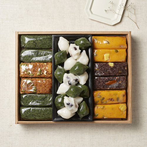 [작심밀도]대통령표창 대월떡집 송편 떡선물세트 2호/ 총13개, 1.46kg/ 송편,영양찰떡,약식,쑥인절미