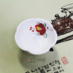 동백꽃 (캐모마일) 찻잔