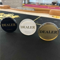 딜러버튼 화이트골드
