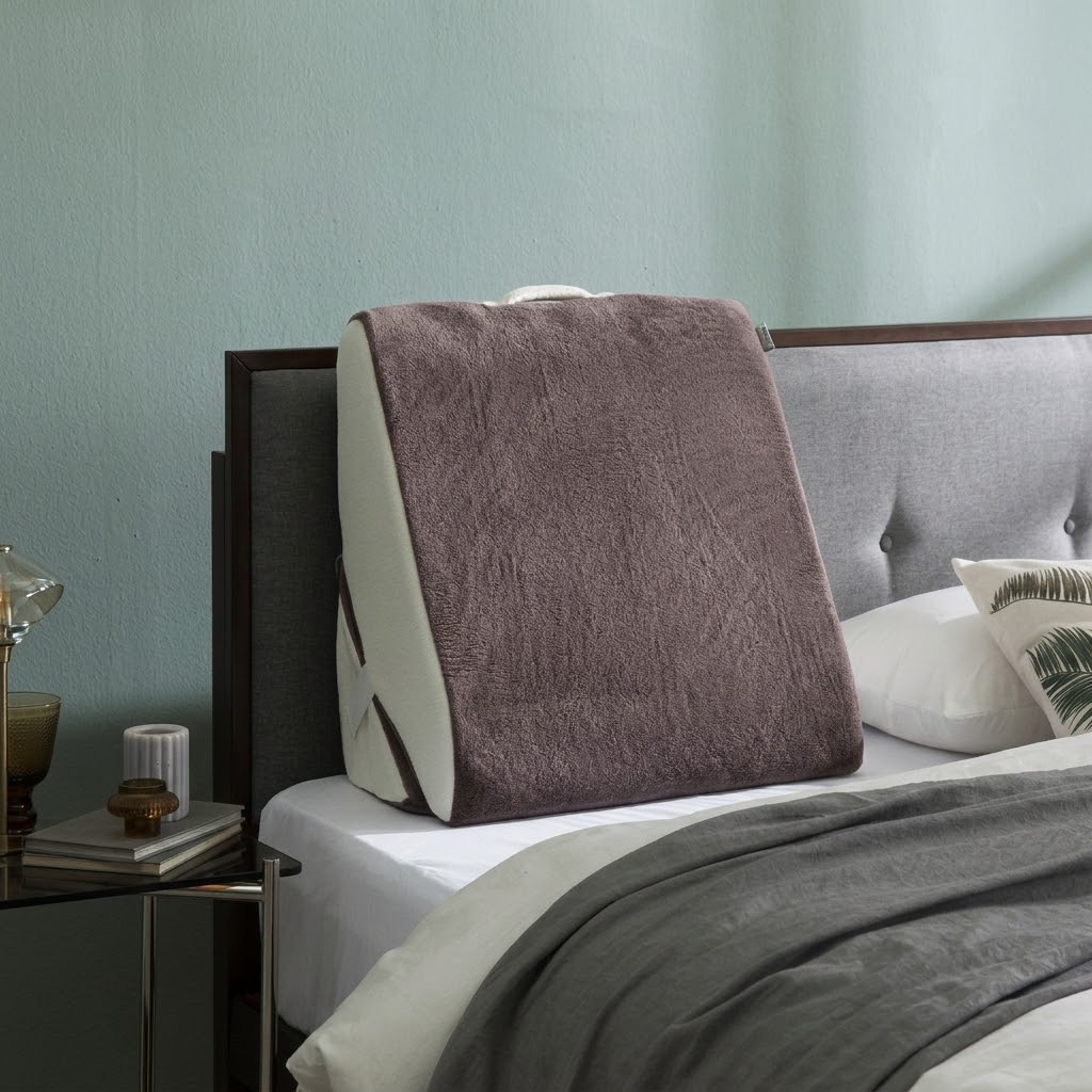 웨지 필로우 브라운