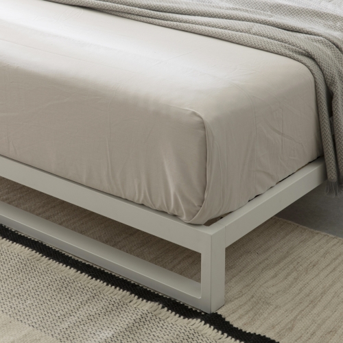 트리샤 헤드보드 침대 프레임(화이트)