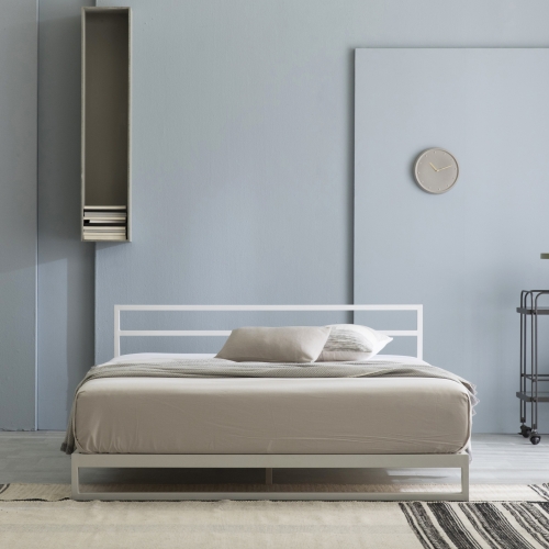 트리샤 헤드보드 침대 프레임(화이트)