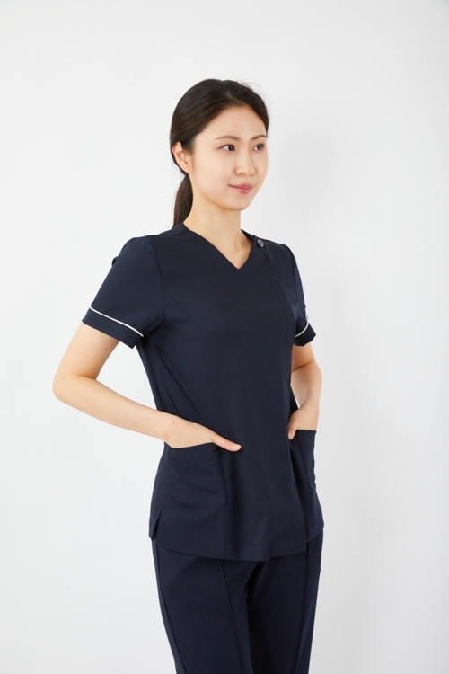 V넥 포인트 다크네이비 상의-1957