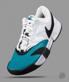 나이키 테니스화 줌 코트 라이트 4 (FD6574-104)