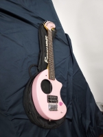 페르난데스 미니 여행용 스피커 내장형  핑크 일렉기타