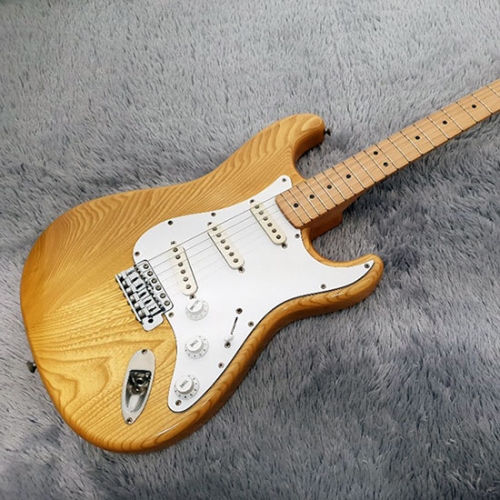 [중고] Fender Japan 펜더 일펜 ST 72-55 NAT/M E시리얼 스트라토캐스터 일렉트릭 기타