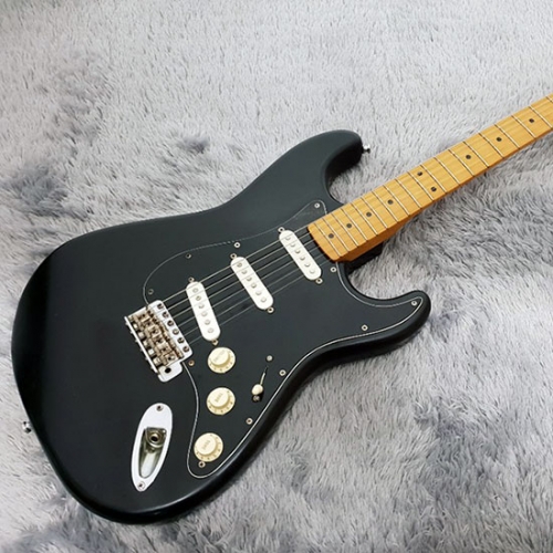 [중고] Fender Japan 펜더 일펜 ST 57 BLK 스트라토캐스터 일렉트릭 기타
