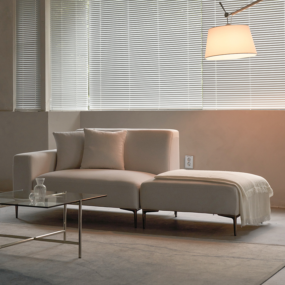 [오늘핫딜][11/10-11] 쿠션증정 포더홈 뮤트 패브릭 소파 (2인/3인)