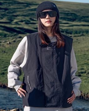 레터링 다운자켓 화이트 덕다운 조끼