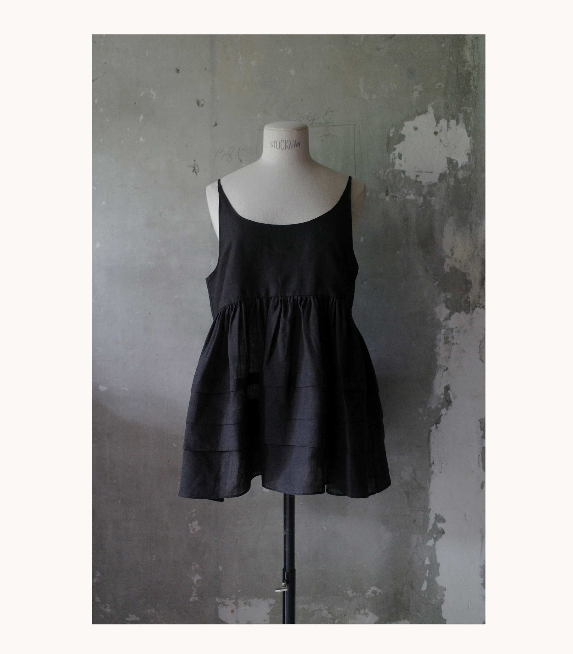 Thin strap layered tunic