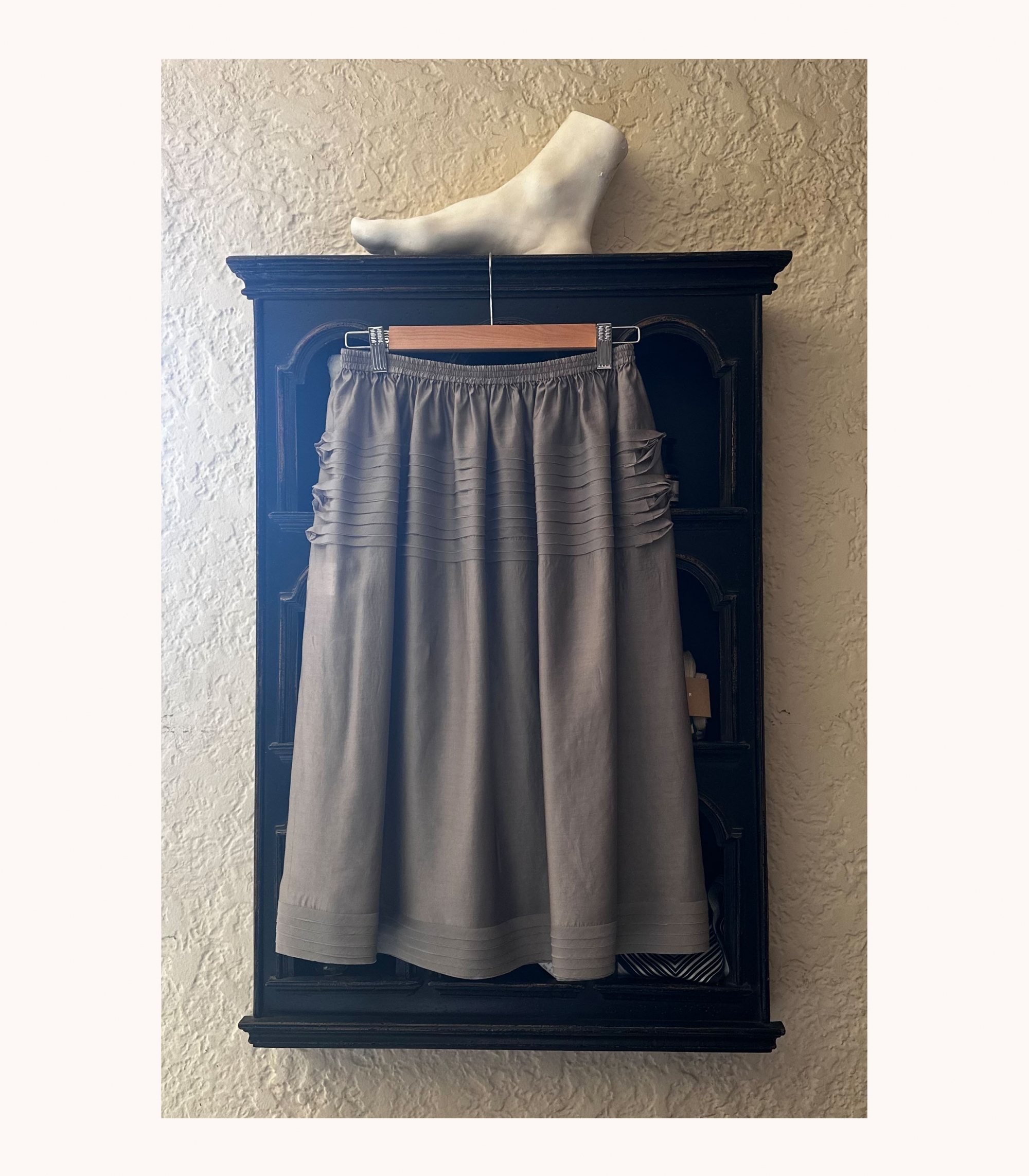 Miro's Line Skirt