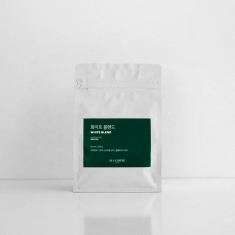 화이트 블렌드<볶은 땅콩, 캐러멜 단맛, 맥아 향 ☕ Medium>