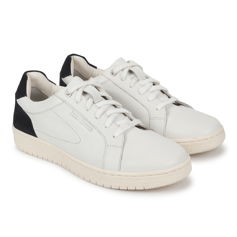 에어 숏 화이트 스니커즈