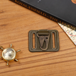 투 슬롯 올리브 벨트 키체인