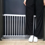 방가 창문 베란다 난간 강아지 고양이 발코니 펀치프리