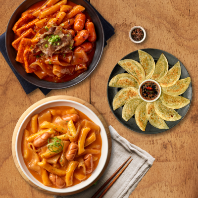 애슐리 떡볶이 2종 + 납작만두 ( 중국당면 로제떡볶이 + 우삼겹 토핑듬뿍 마라떡볶이 + 대구명물 납작만두)