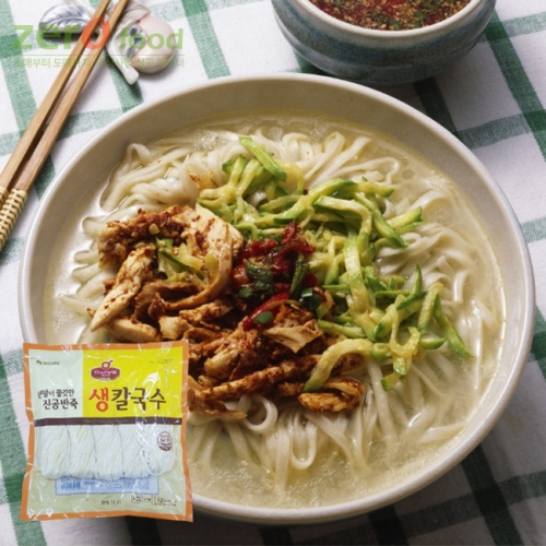 쉐프원 생칼국수 1kg