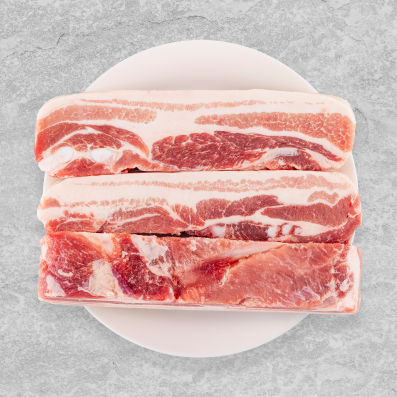 [신선축산] 수육용 돈삼겹살 100g 스페인산/냉동