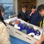허니콤보드 핀볼 게임