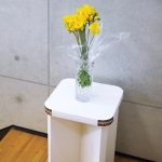 허니콤보드 사각 스툴 의자