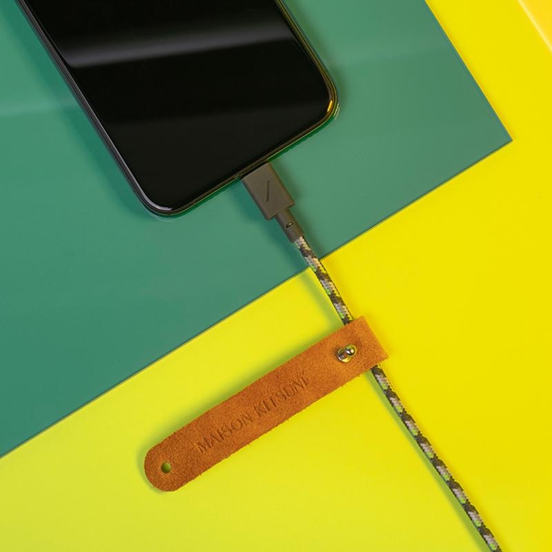 BELT CABLE (MAISON KITSUNÉ EDITION) (USB-A TO LIGHTNING)