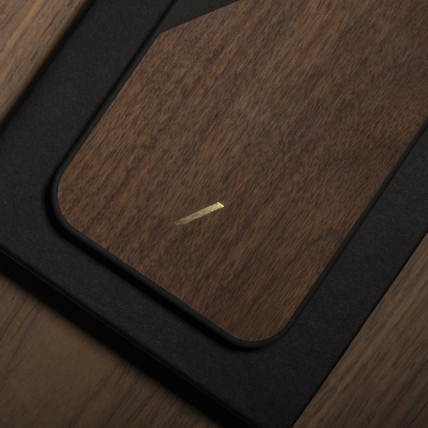 CLIC WOODEN BLACK (IPHONE 12 PRO MAX)