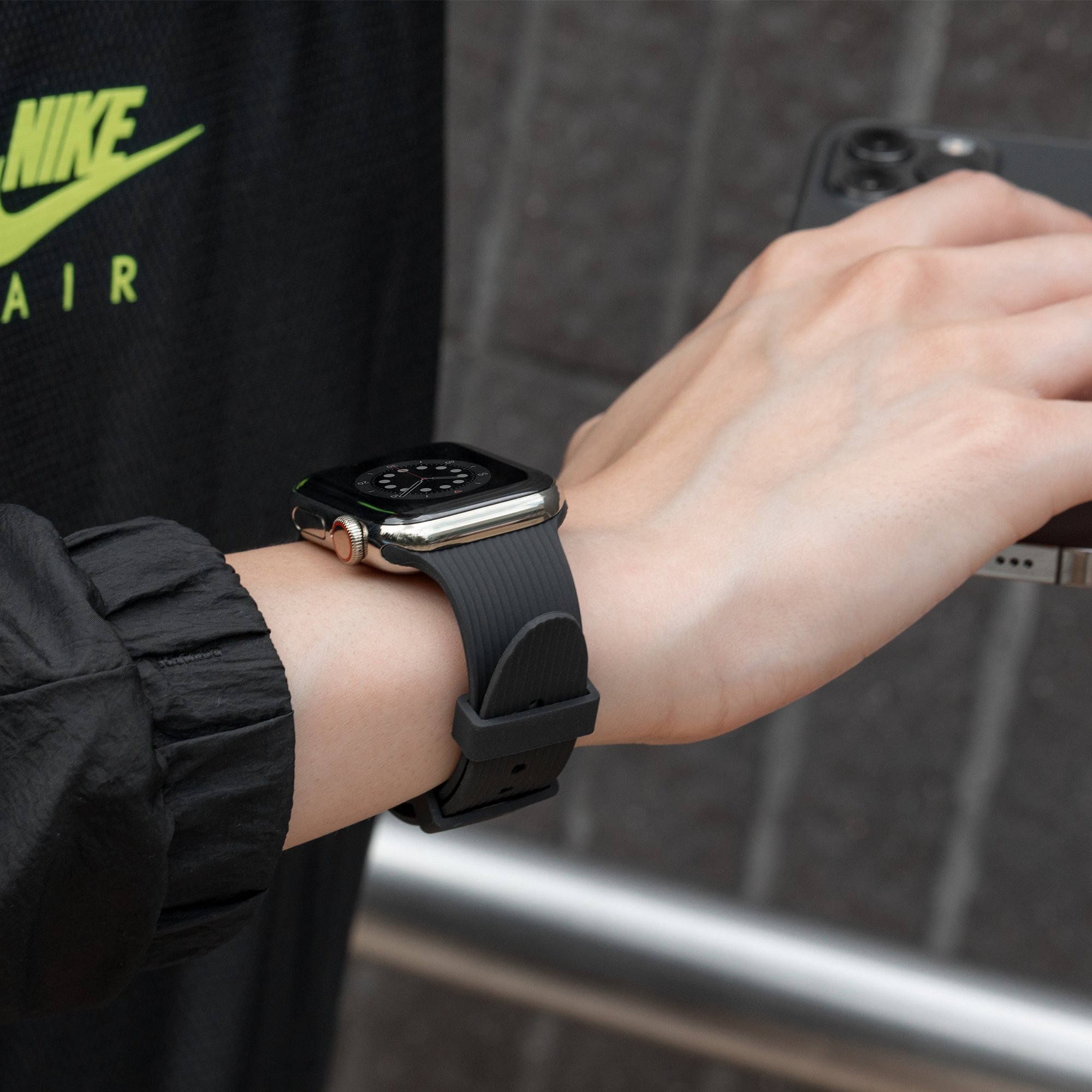 CURVE STRAP FOR APPLE WATCH - BLACK