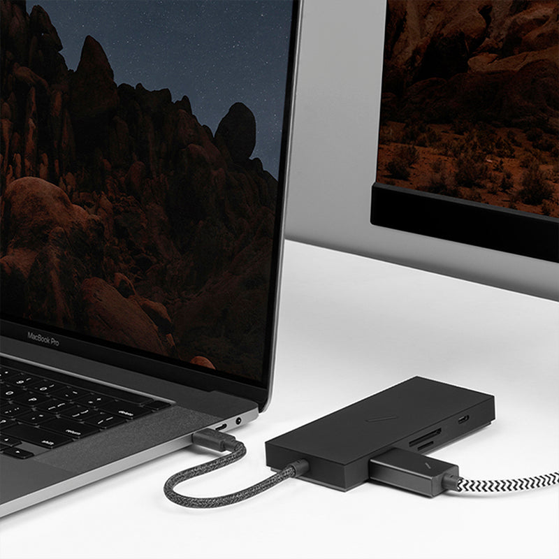 USB-C TYPE SMART HUB (The 7-in-1 adapter)