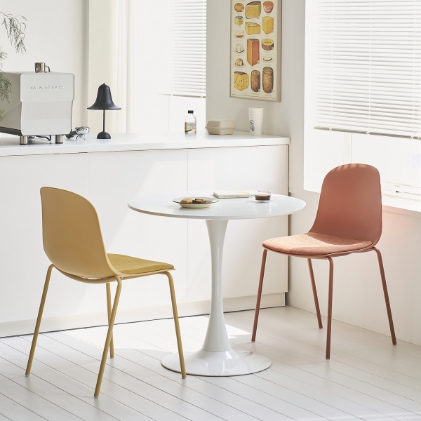 뉴욕 체어 인테리어 디자인 의자 식탁 카페